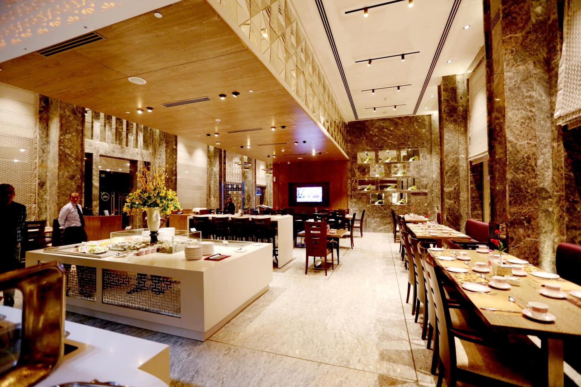 Hotel Madin Varanasi Luaran gambar